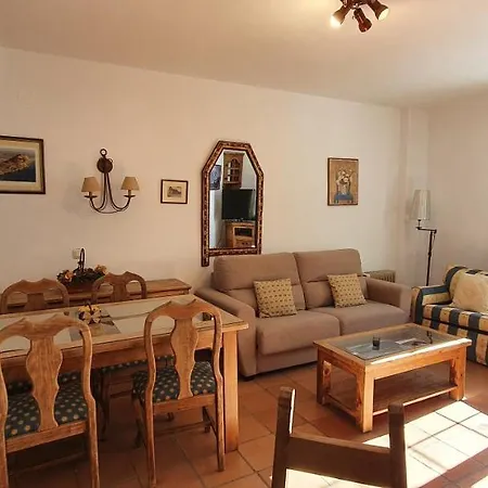 Imeda Enebro Apartment *