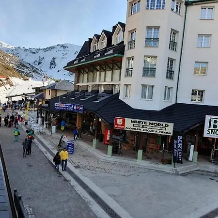 Imeda Enebro Apartment